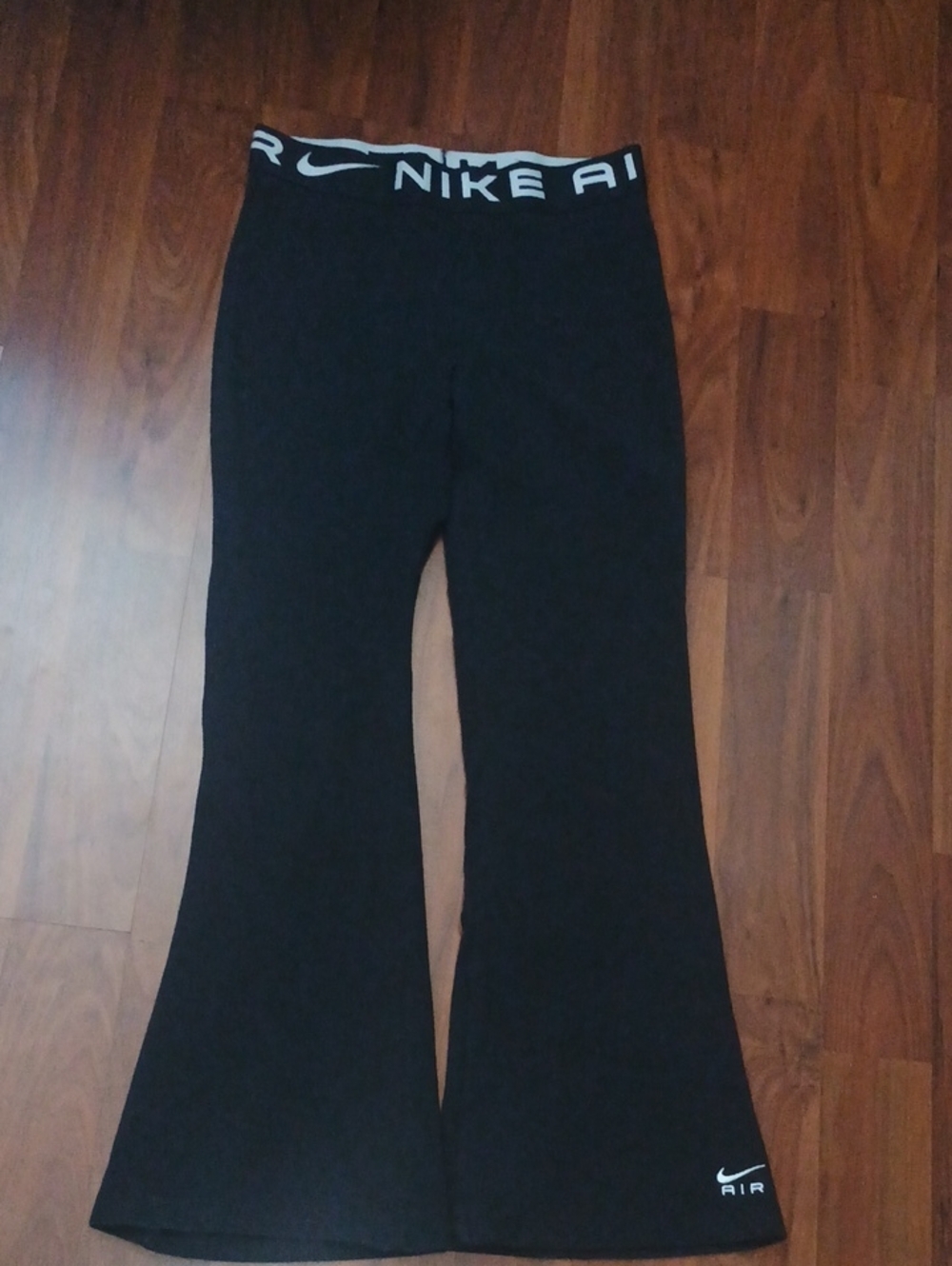 Nike Black Women's Flared Leggings Pants with Logo Waistband